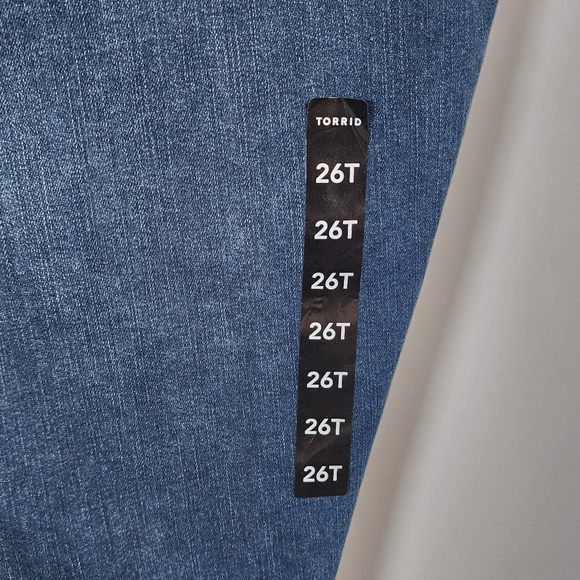 Torrid Luxe Slim Bootcut Mid-rise Denim Jeans Plus Size 26 Tall New - Picture 9 of 12